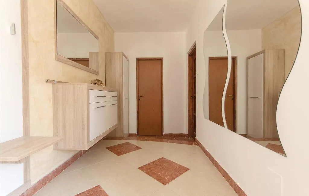 Holiday Home Eufemia-1 By Interhome Pola Croazia